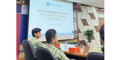 SMAIT Al Fityah Pekanbaru Gelar Field Trip Edukatif ke PUSBI Riau dan Rumah Sehat