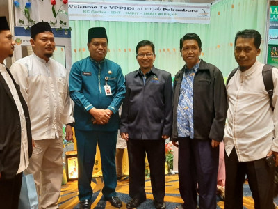 Kadisdik Kota Pekanbaru Berkunjung Ke Stand SIT AL FITYAH