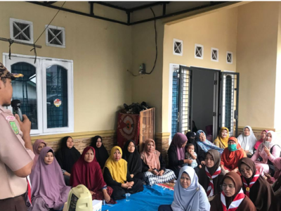 SMAIT AL FITYAH BERBAGI DAN CEK KESEHATAN GRATIS