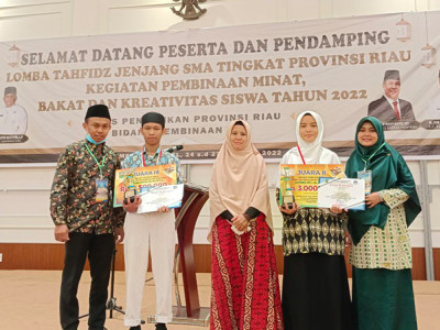 SMA IT Al Fityah Borong Juara pada Lomba Tahfidz Jenjang SMA Tingkat Provinsi Riau