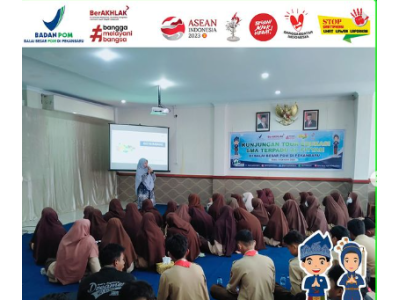 Kunjungan Tour Edukasi SMA Islam Terpadu Al-Fityah ke  Balai Besar POM di Pekanbaru