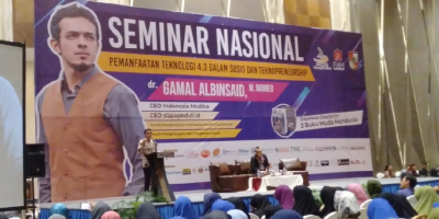 SEMINAR NASIONAL BERSAMA dr. Gamal Albinsaid,